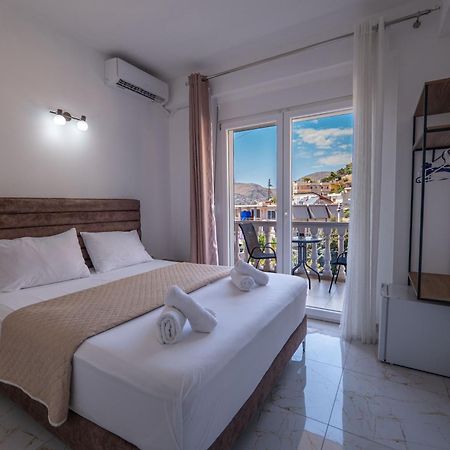 Hotel Elite Sarande Bagian luar foto