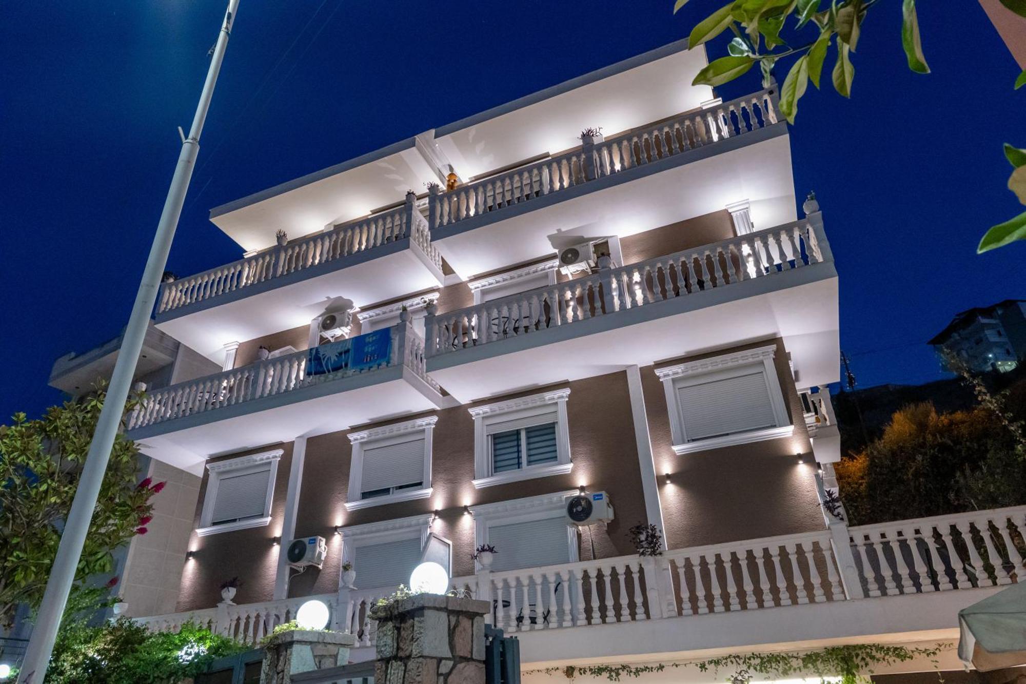 Hotel Elite Sarande Bagian luar foto