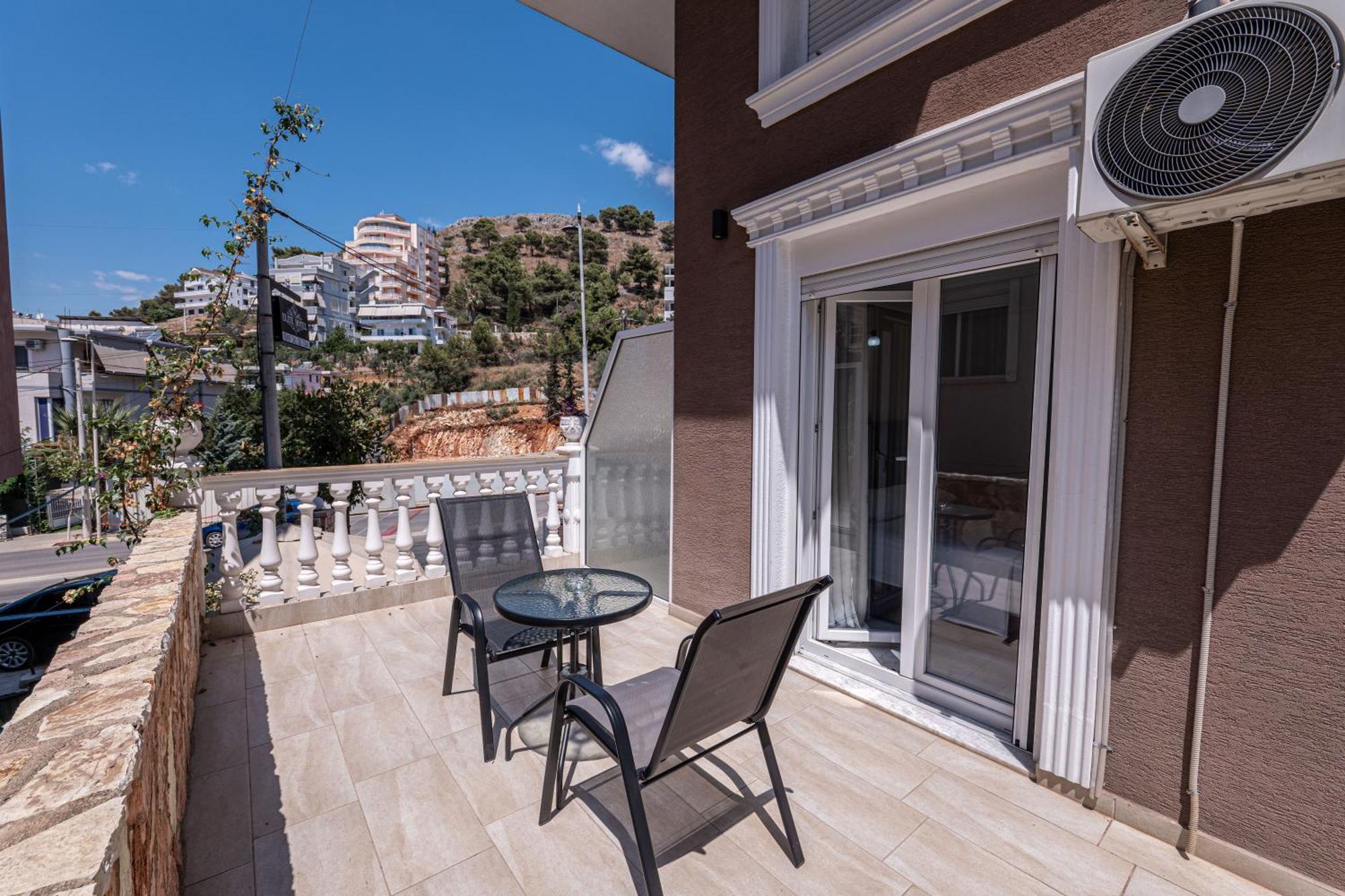 Hotel Elite Sarande Bagian luar foto