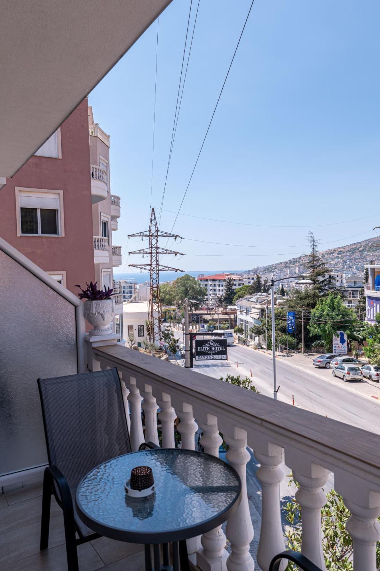 Hotel Elite Sarande Bagian luar foto