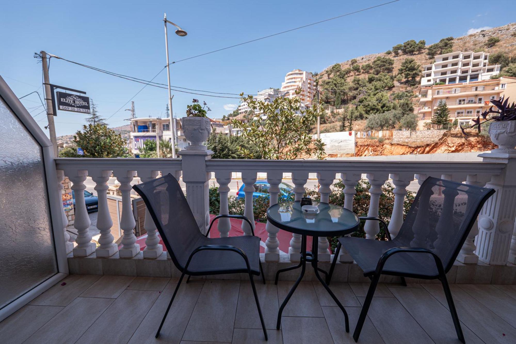 Hotel Elite Sarande Bagian luar foto